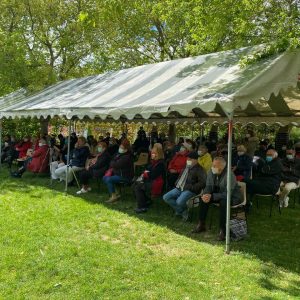 photo6017090332786800112