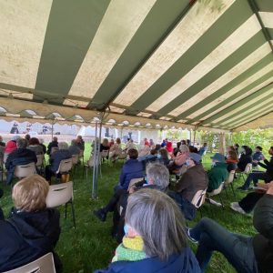 photo6017090332786800115