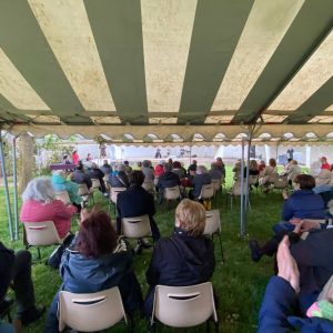 photo6017090332786800116